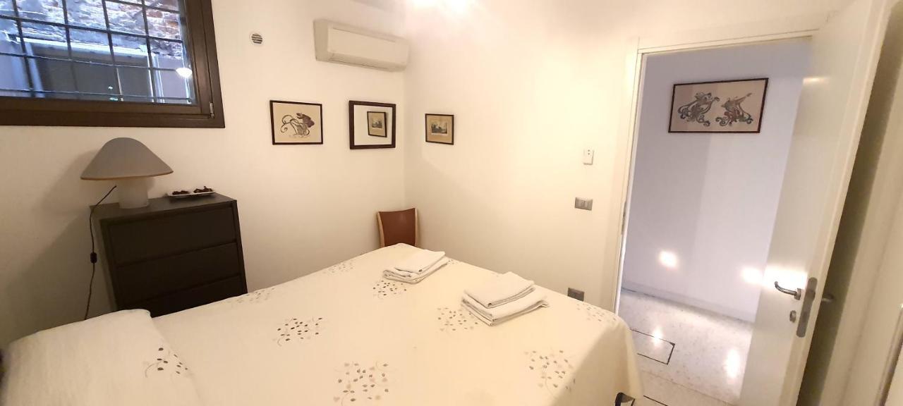 Elisabeth Waterfront Apartment เวนิส ภายนอก รูปภาพ